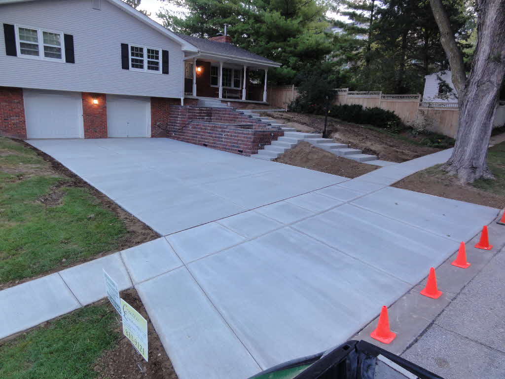 concrete-driveway-replacement-in-toronto